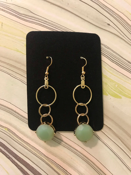 Chain stone dangle earrings